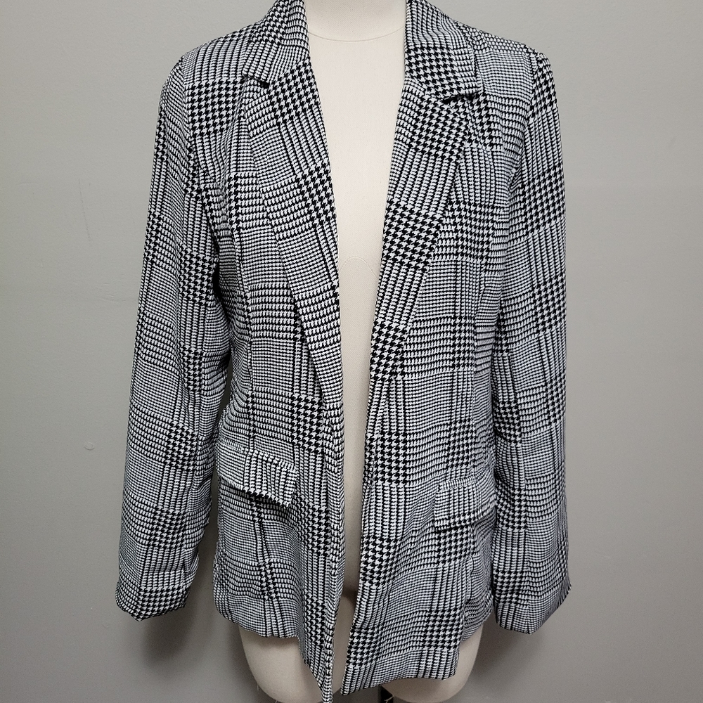 Charlotte Russe houndstooth longline blazer size medium